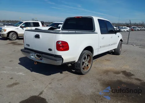 2002 Ford F-150 Lariat/Xlt from USA, damaged, VIN 1FTRW07612KC44361